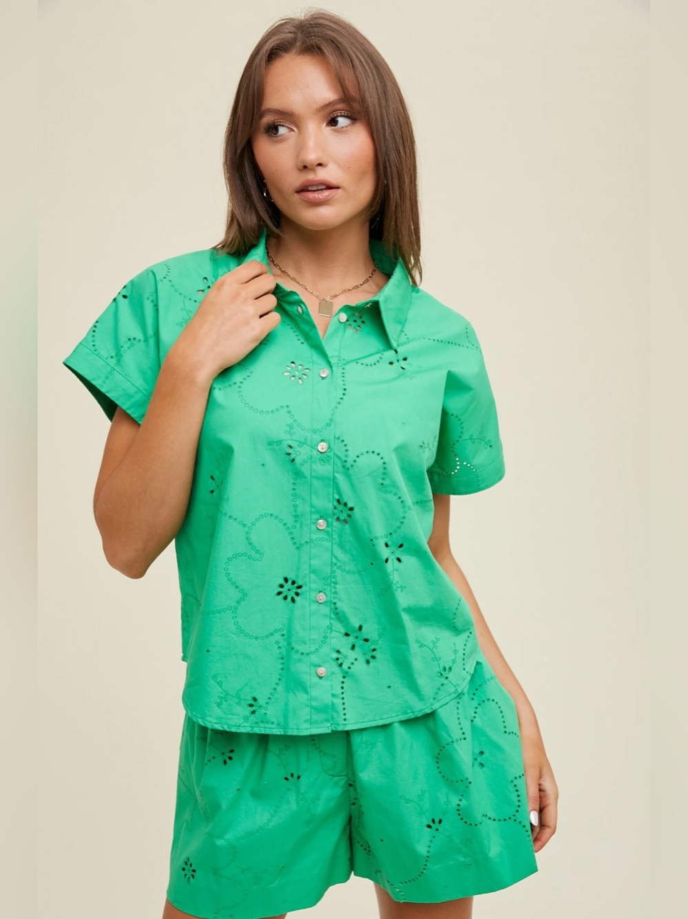 Wishlist Apparel Green Floral Eyelet Cotton Short Set Size M